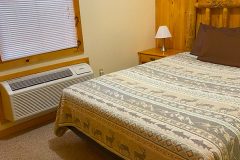 Cabin 2 - Bedroom (Deluxe Room)