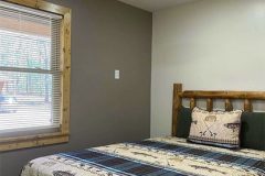 Cabin 4 - Bedroom (Deluxe Room)