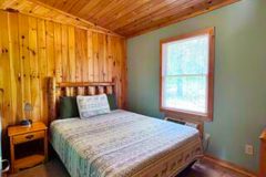 Cabin 6 - Bedroom (Deluxe Room)