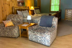 Cabin 1 - Bedroom (Standard Room)
