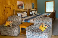 Cabin 1 - Living Room (Standard Room)